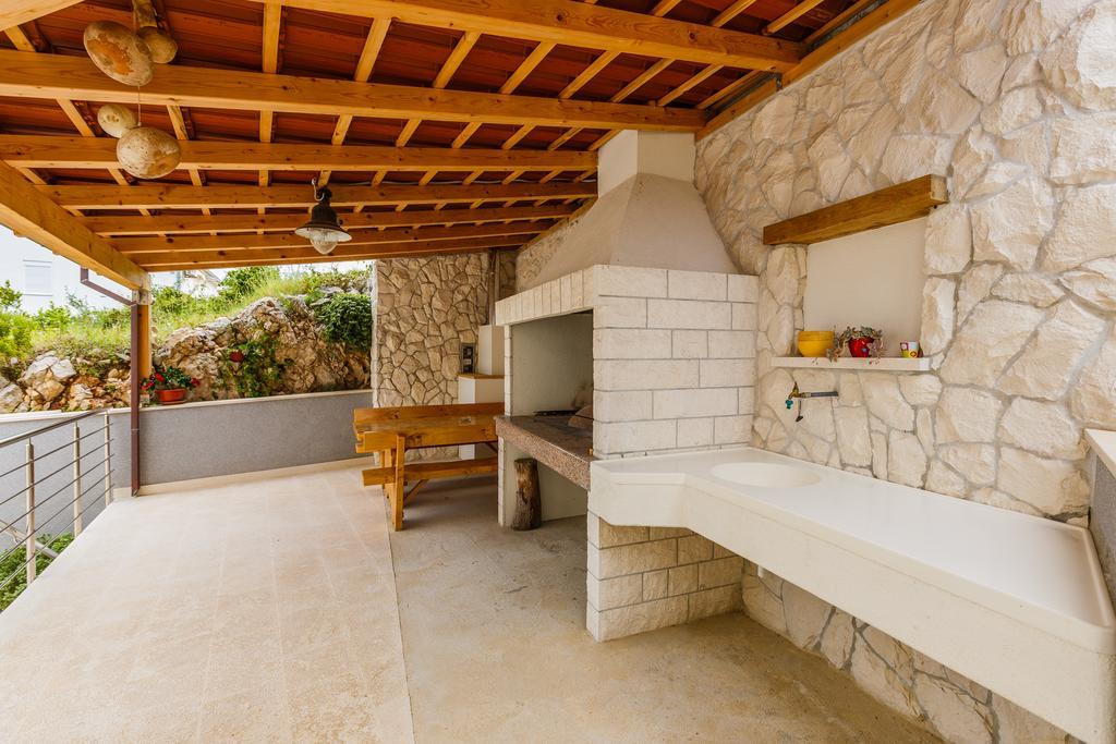 Apartments Rogulj Рогозница Екстериор снимка
